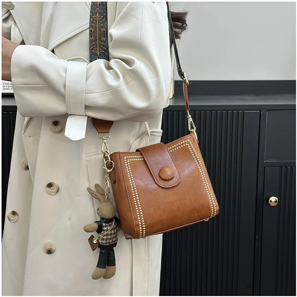 Bootara Bucket Bag, Spacious Vintage Retro Small Water Bucket Bag Adjustable Wider Shoulder With A Cute Rabbit Charm