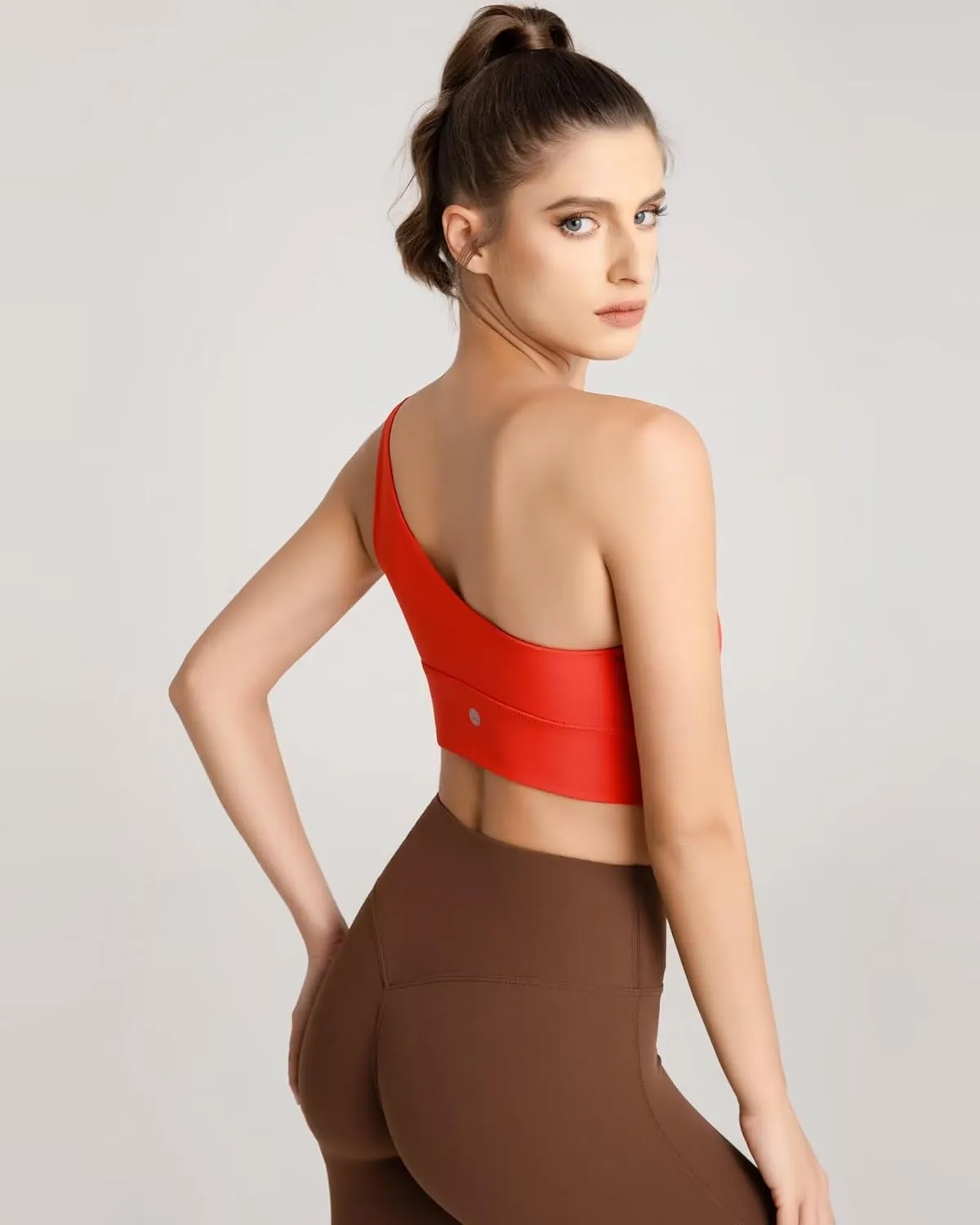 QUEENIEKE Womens One Shoulder Sports Bra Workout Strap Yoga Bras Cute Low Support Tops